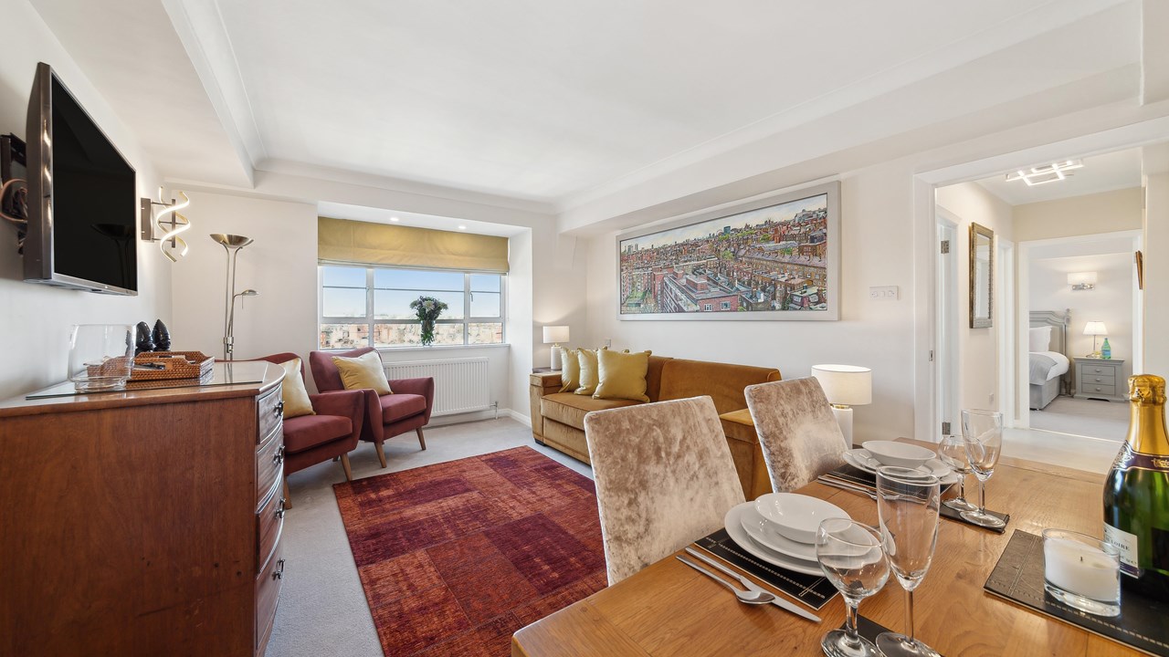 One Bedroom Apartment 915 - Sleeps 4 - Nell Gwynn Chelsea Accommodation