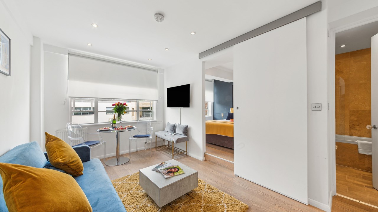 One Bedroom Apartment 343 - Sleeps 4 - Nell Gwynn Chelsea Accommodation