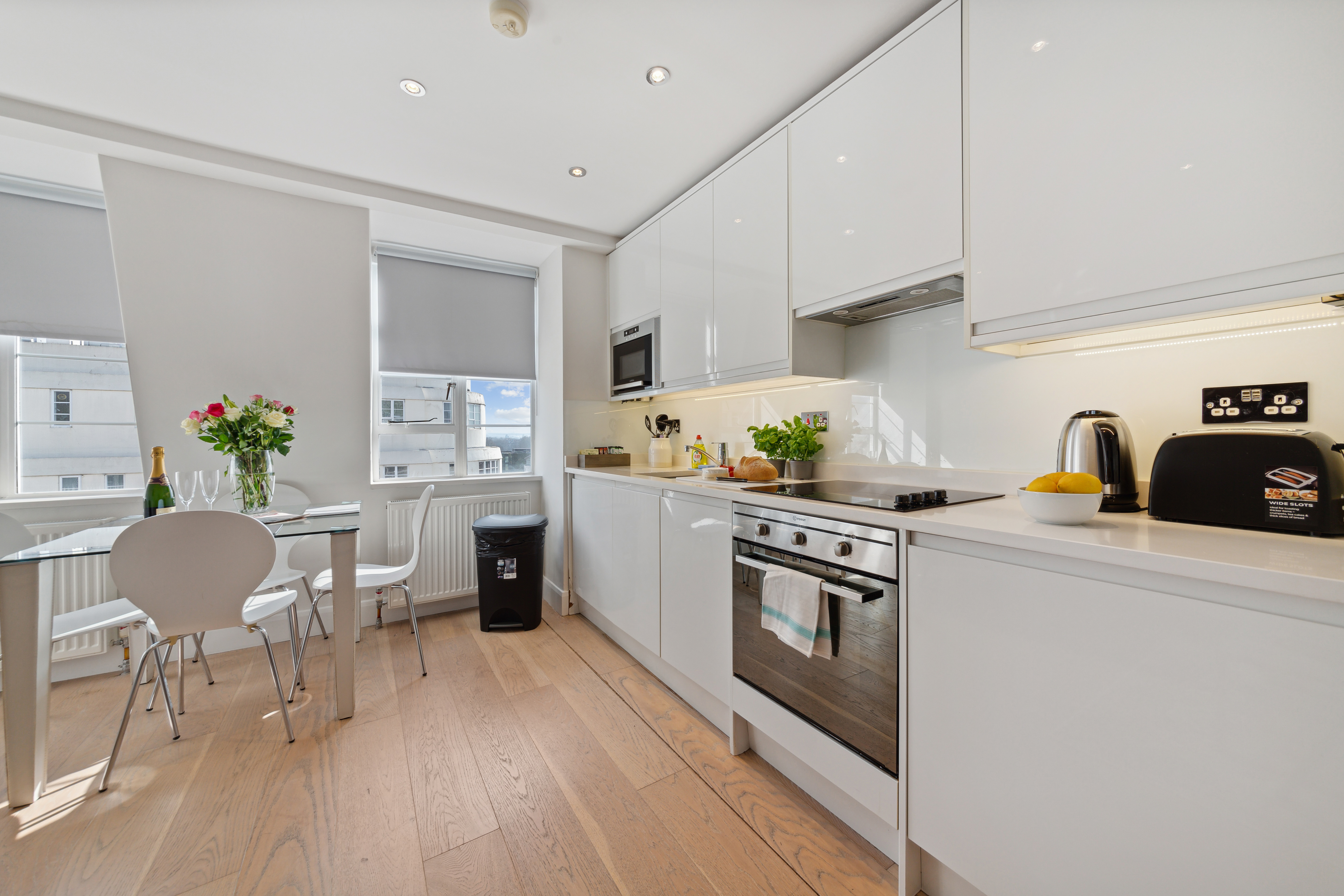 Apartment 910, Nell Gwynn House, Sloane Avenue, SW3 3BH (1)
