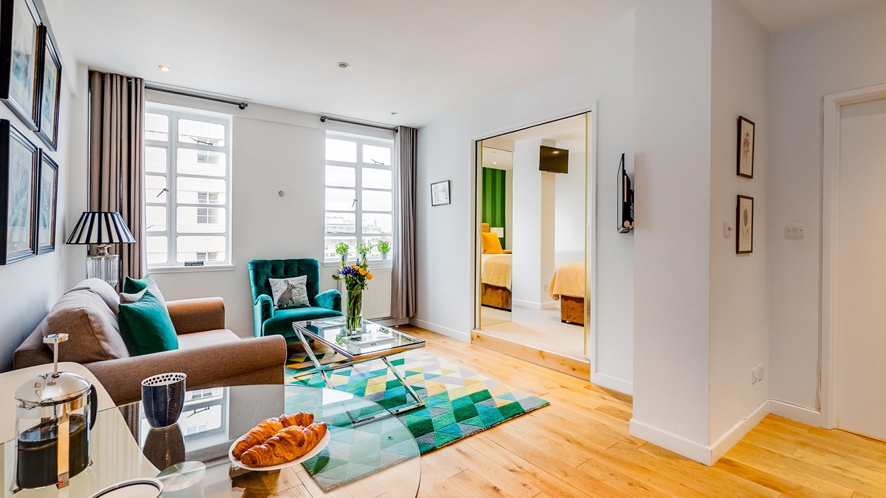 One Bedroom Apartment 615 - Sleeps 4 - Nell Gwynn Chelsea Accommodation