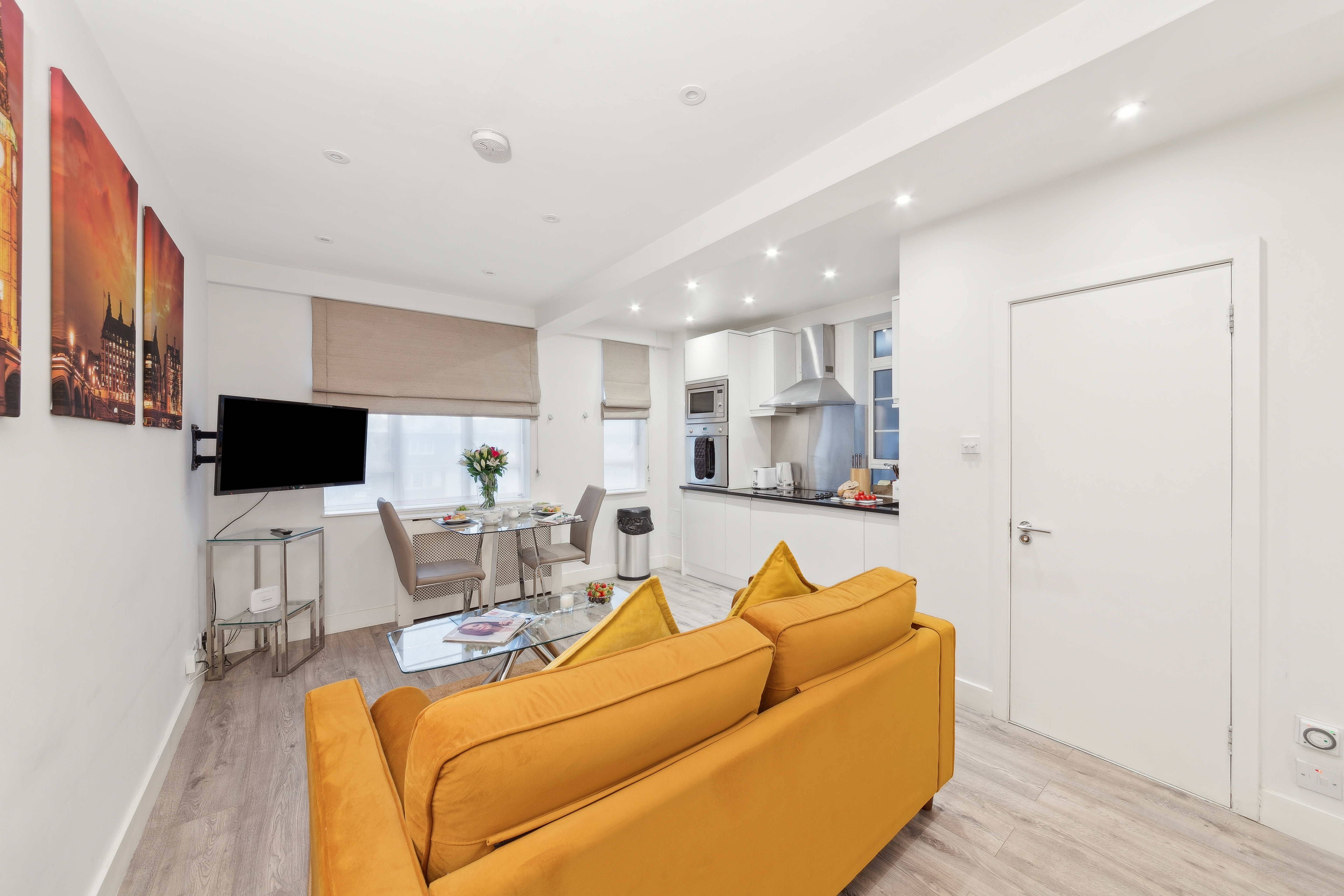 Apartment 212, Nell Gwynn House 1 (1)