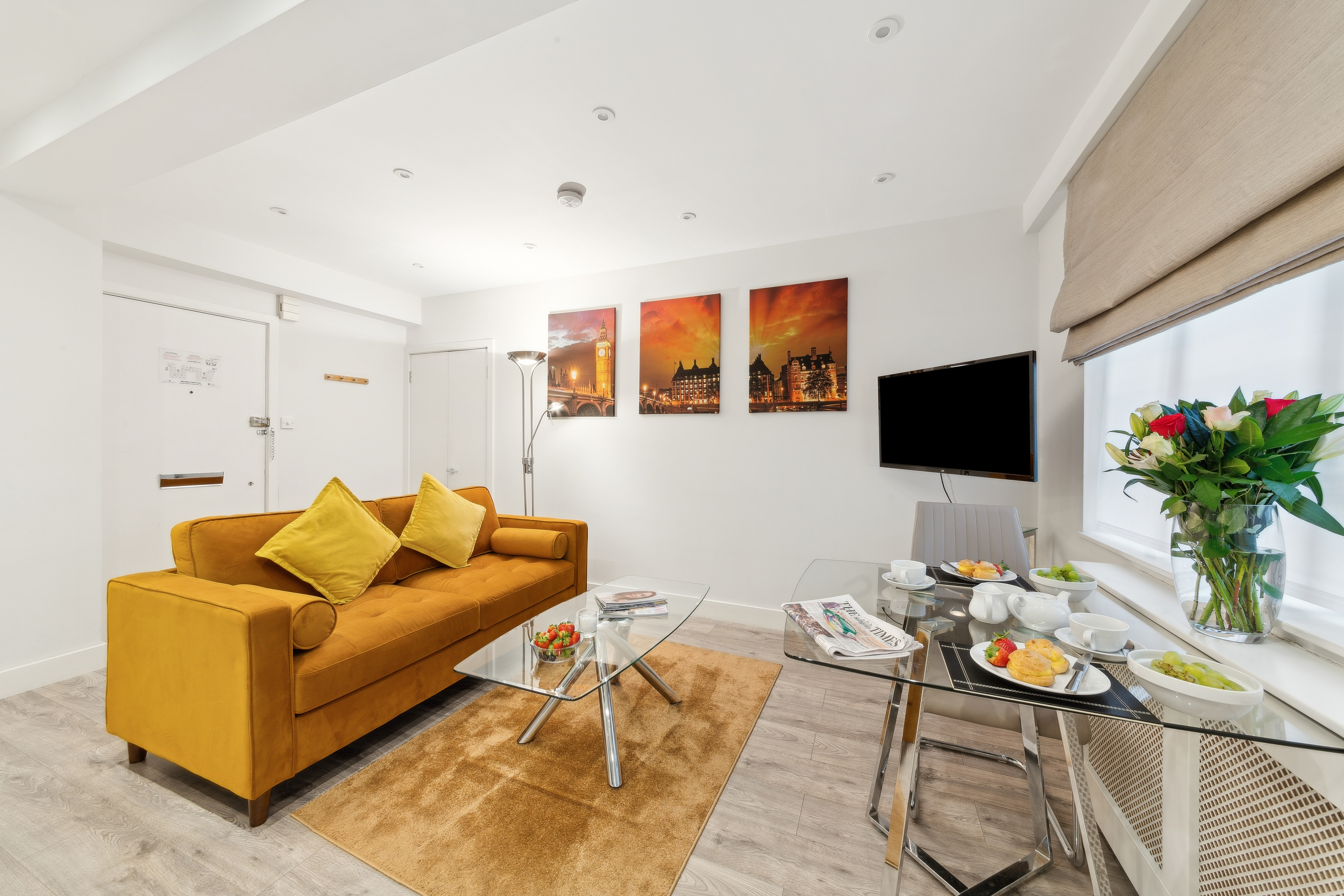 One Bedroom Apartment 212 - Sleeps 4