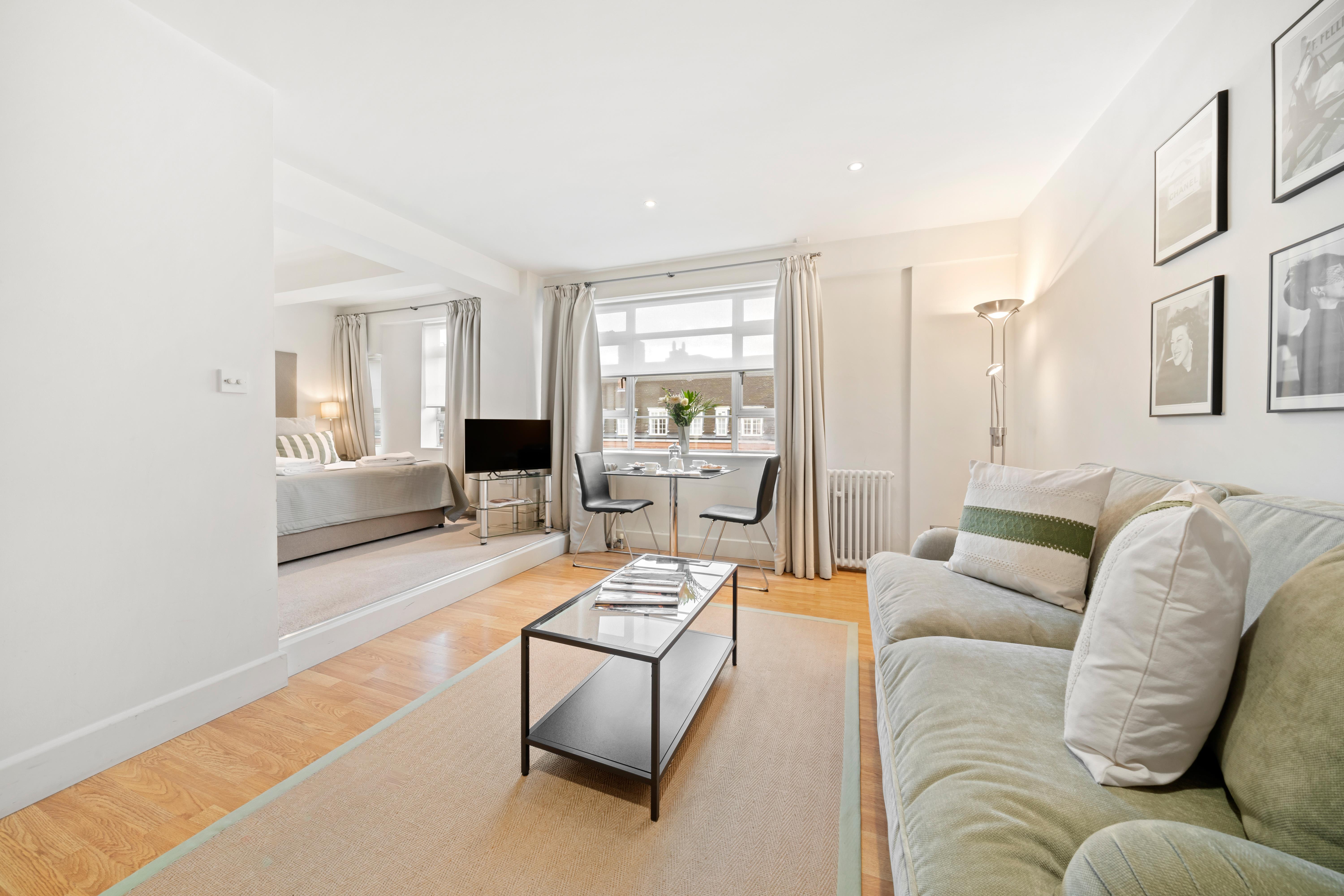 Studio Apartment 735 - Sleeps 3