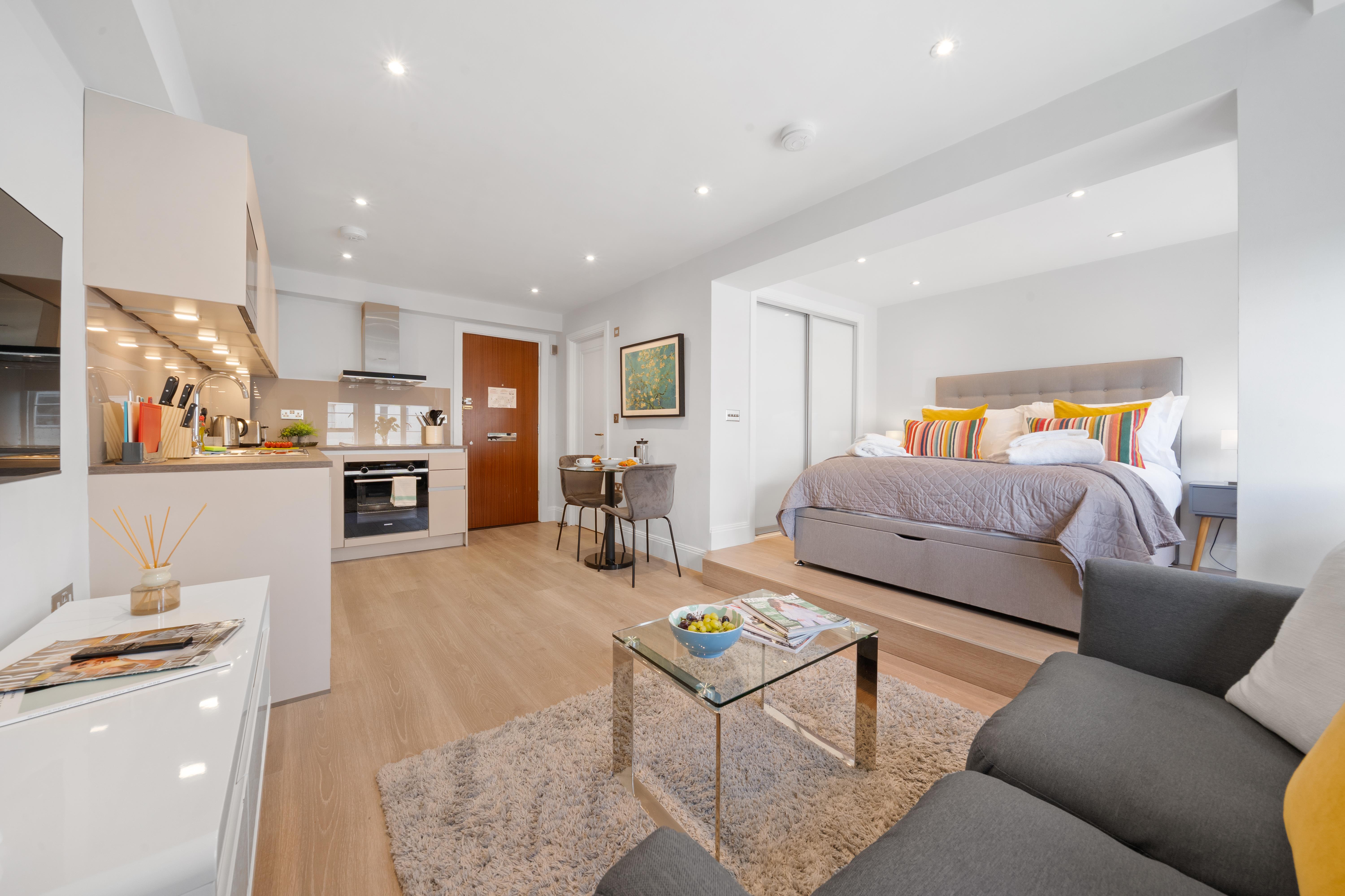 Studio Apartment 816 - Sleeps 2