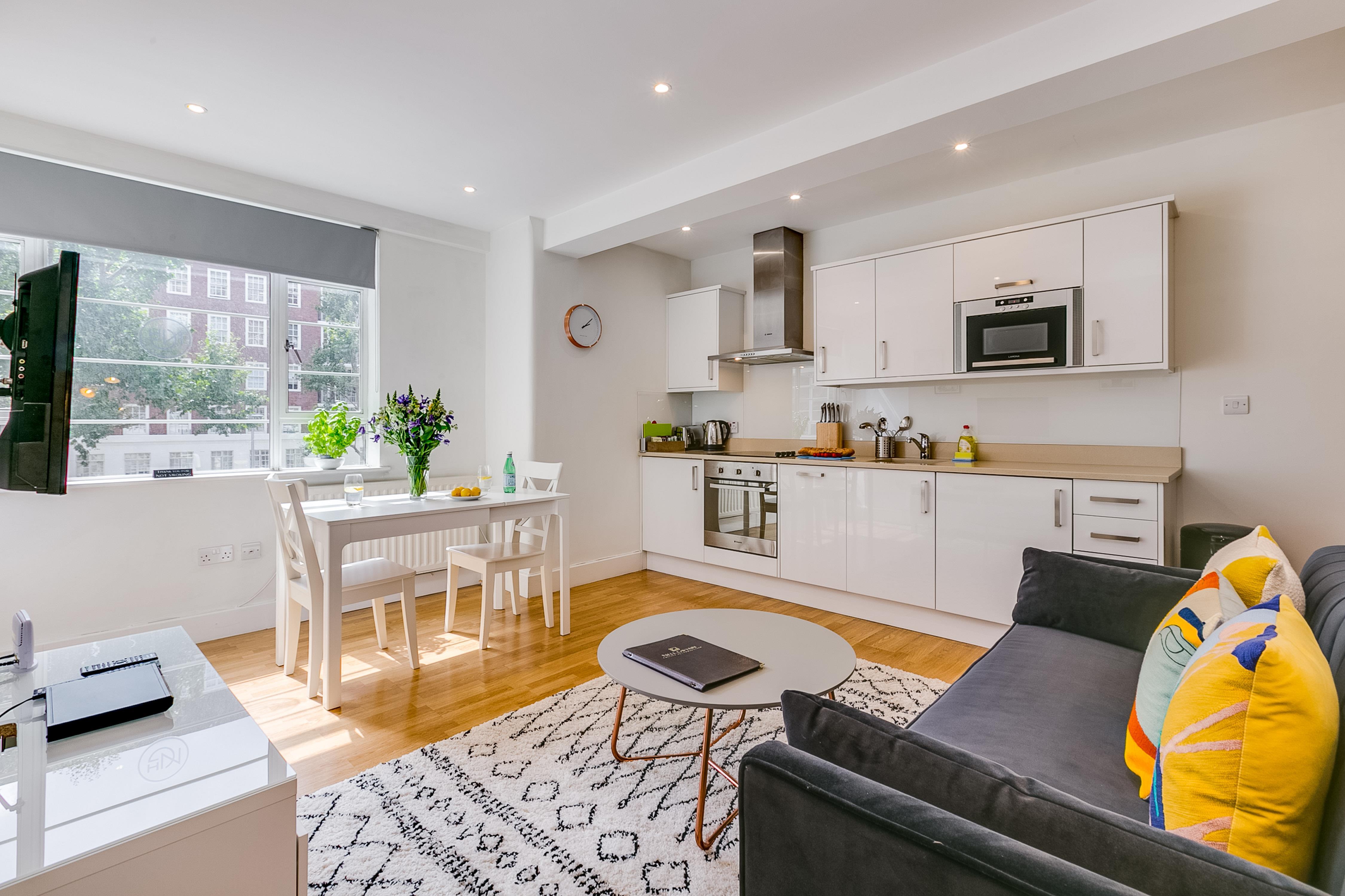 One Bedroom Apartment 223 -  Sleeps 4