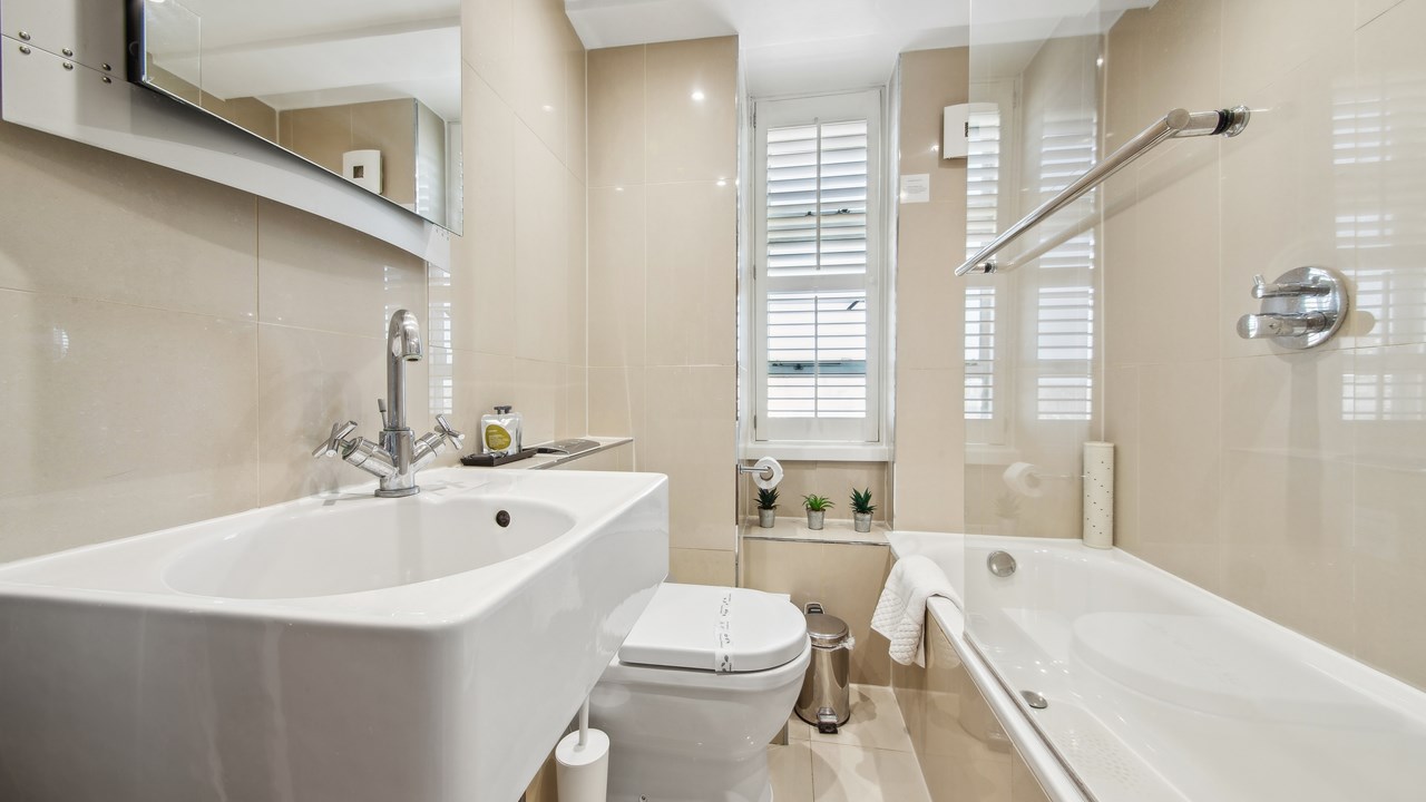 Apartment 927, Nell Gwynn House, LONDON, SW3 3BQ 3 (1)