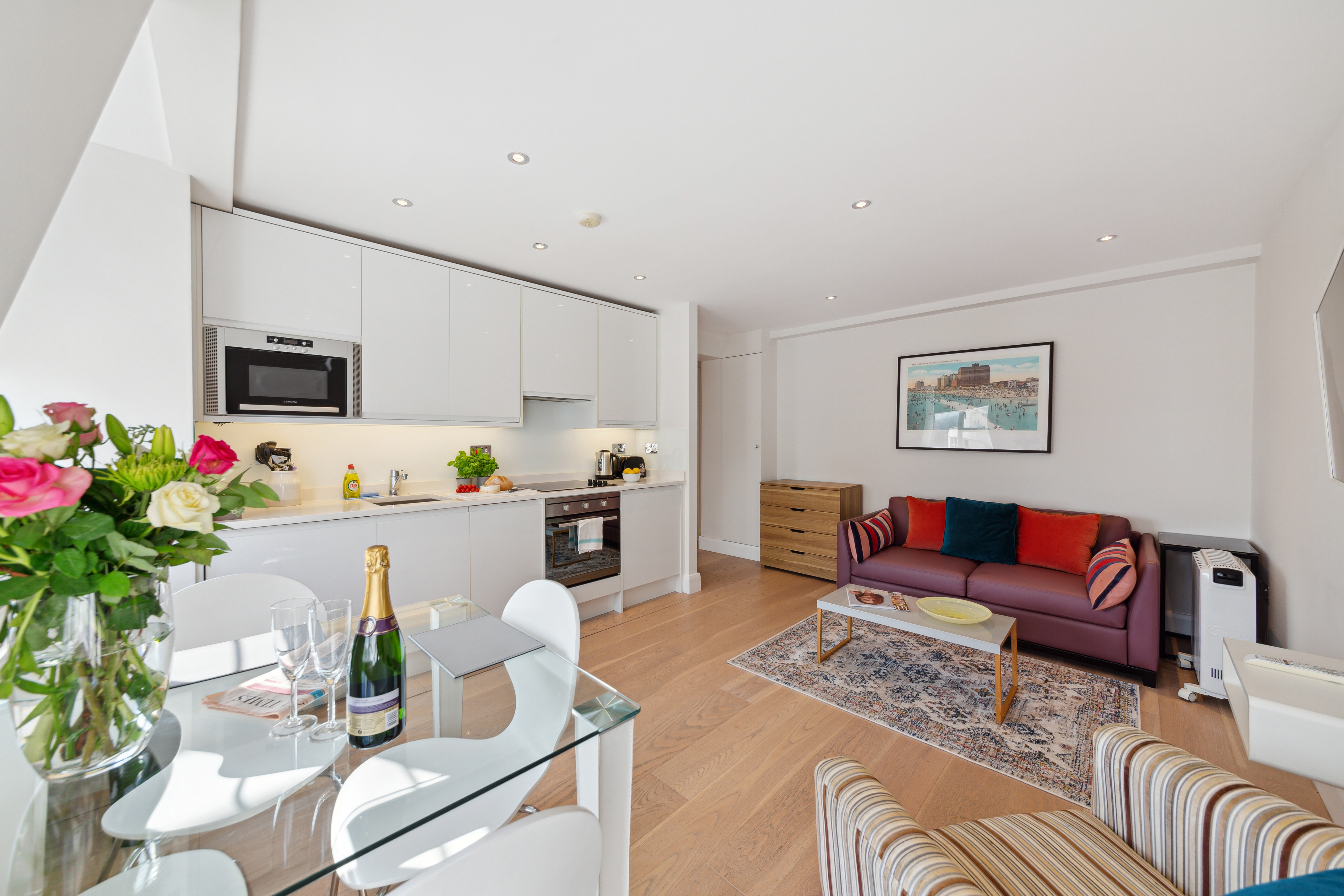 One Bedroom Apartment 910 - Sleeps 4