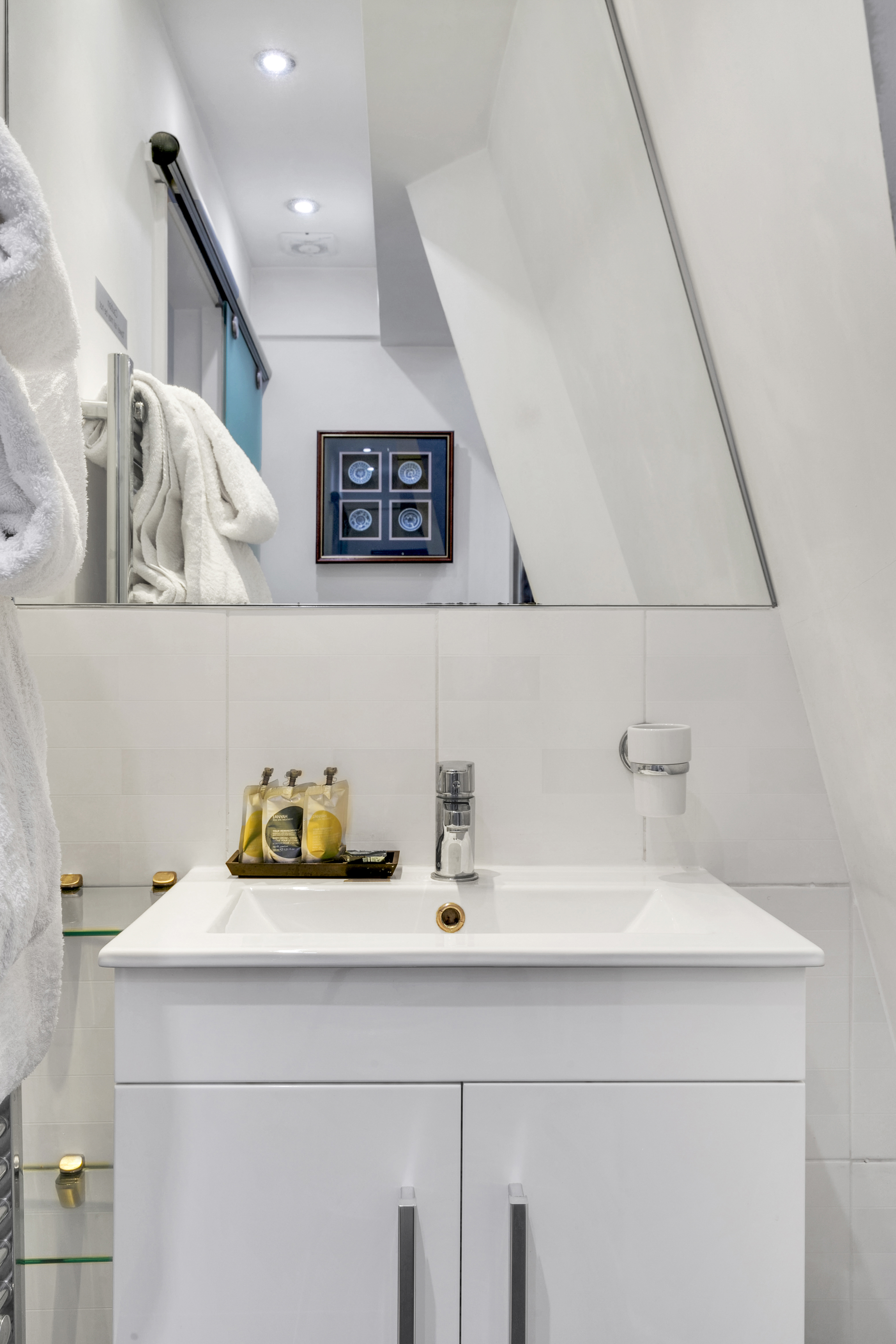 Nell Gwyne House 905 11