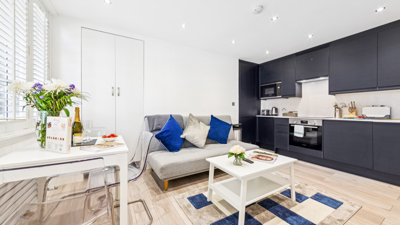 One Bedroom Apartment 244 - Sleeps 2 - Nell Gwynn Chelsea Accommodation